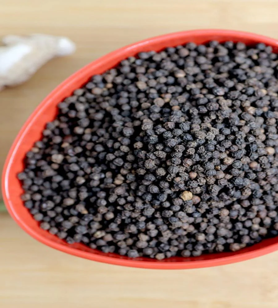 kali Mirch - काली मिर्च