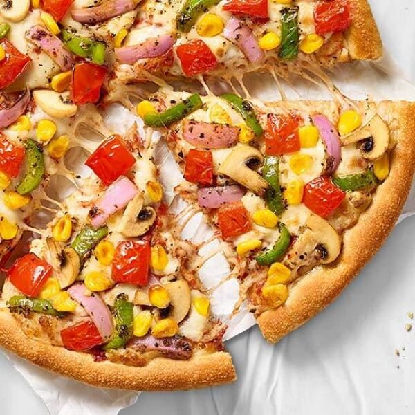 Country Feast Pizza LB