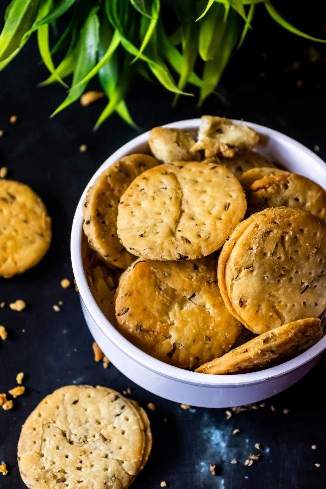 Mathi - मठरी MB