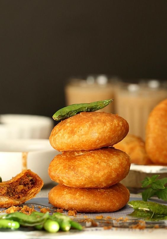 Dal Kachori - दाल कचौरी MB