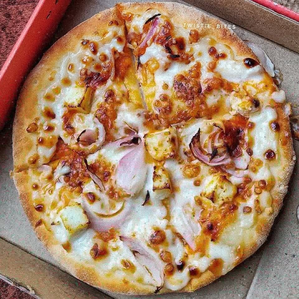 Paneer Onion Pizza FB