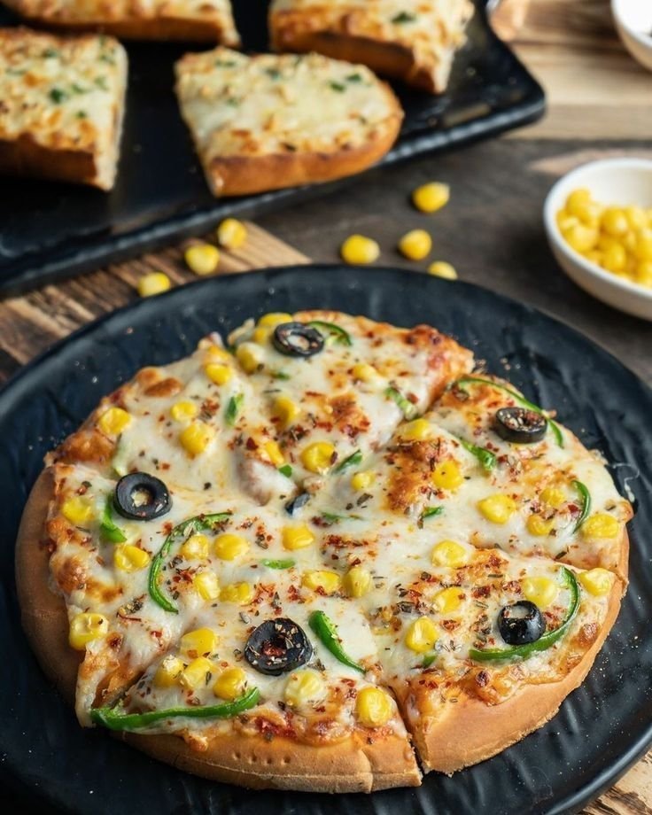 Capsicum Corn Pizza FB